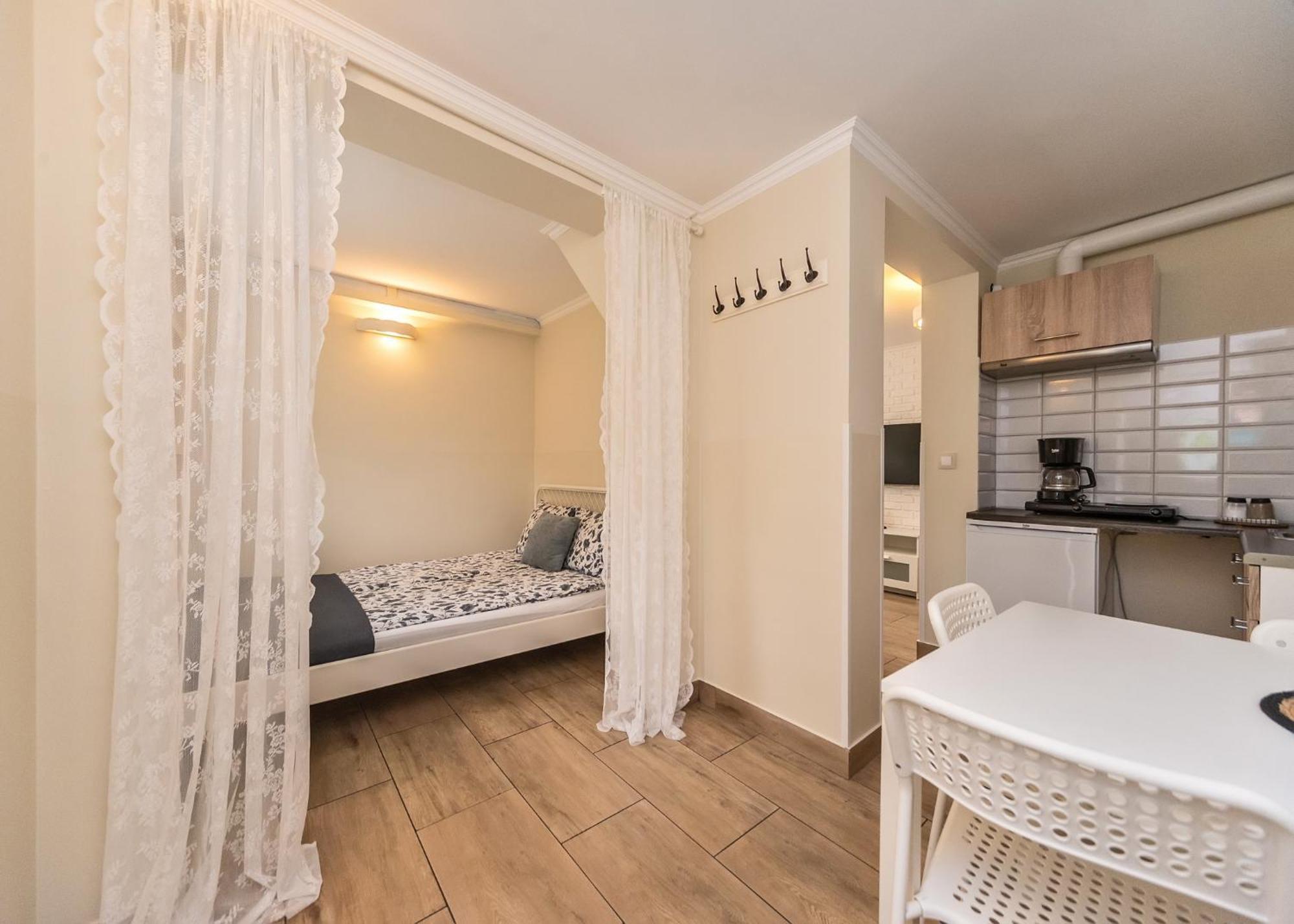 Willa Aleksandra - Apartamenty Miedzybrodzie Zywieckie Buitenkant foto
